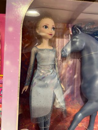 Bambola Frozen Elsa con Cavallo Nokk