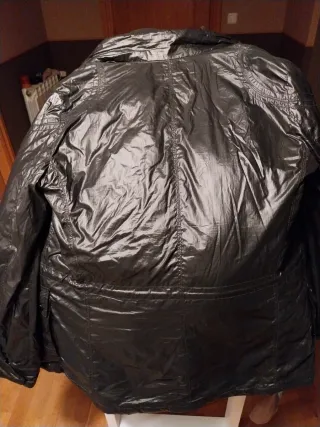 Abrigo/ cazadora Zara Negro Talla L