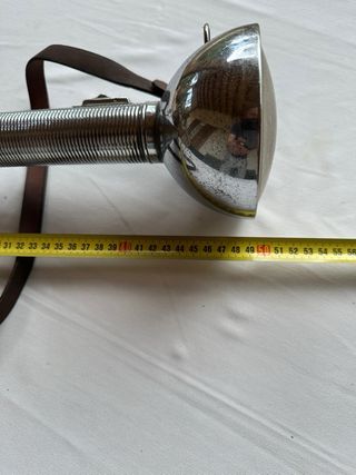 Linterna antigua americana metálica