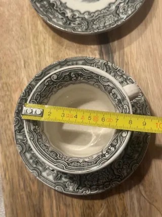 Due Tazze e Piatti La Cartuja de Sevilla