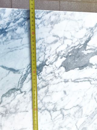 cómoda mesilla de noche francesa estilo Luis XVI