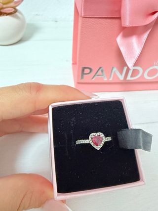 Anillo Pandora Corazón Rojo