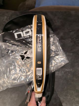 Pala NOX AT10 Genius 12K Xtrem 2026  NUEVA!!!