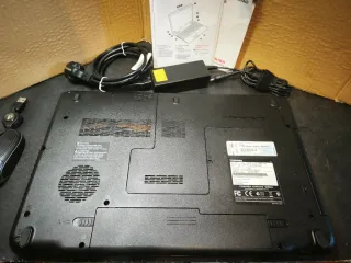 Portátil Toshiba Satellite C660 Negro