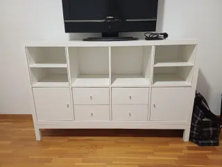 Estantería Kallax Ikea Blanca con Accesorios