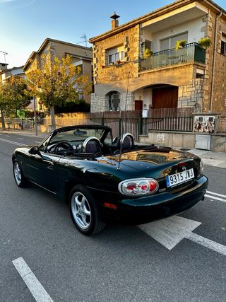 Mazda MX-5 2000
