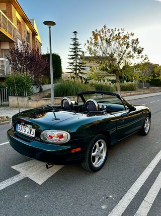 Mazda MX-5 2000