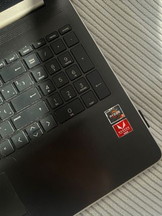 Portátil HP 15-db1xxx Plata y Negro