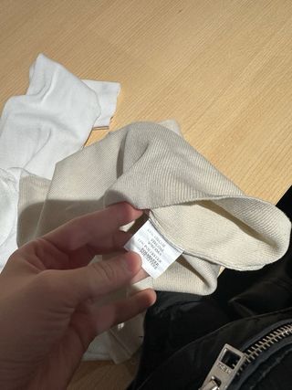 Camiseta hombros descubiertos talla S