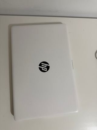 Portátil HP 15 Blanco - Muy Cuidado