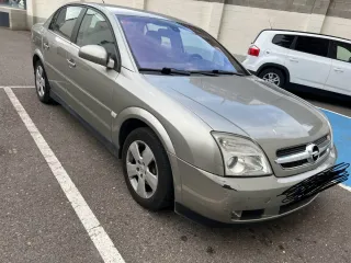 Opel Vectra 2004