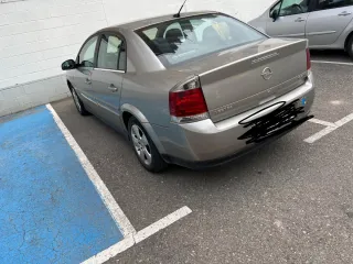 Opel Vectra 2004