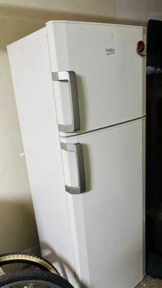 Frigorífico con Congelador