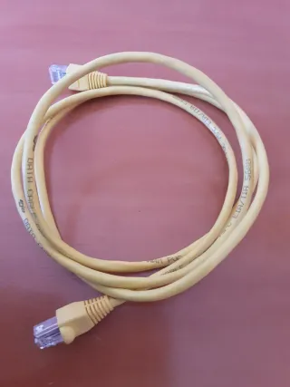 Cable de Red RJ45 Amarillo