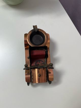 Soprammobile auto vintage rame