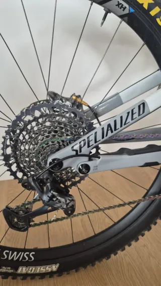 Specialized Turbo Kenevo Expert SL. 19 Kg .Talla M