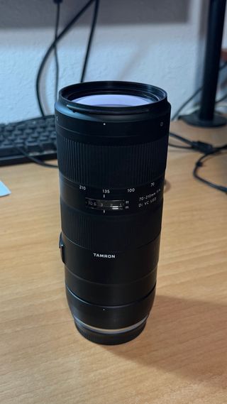 Cámara Canon EOS 250D + 3 objetivos