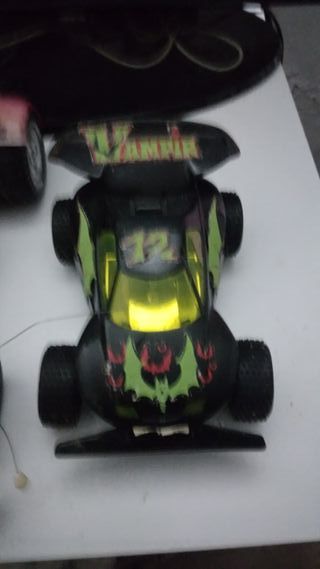 Nikko La Rossa / Vampir radiocomandati