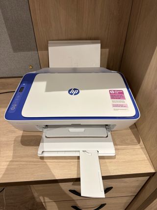 Impresora HP Deskjet Blanca y Azul