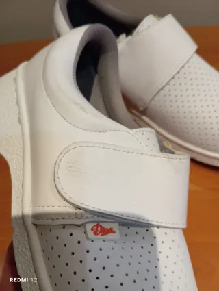 Zapatos de trabajo Dian blancos