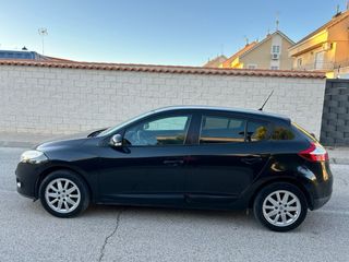 Renault Megane 2009 gasolina pegatina C