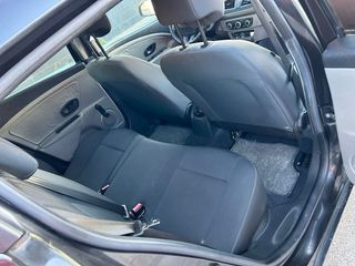 Renault Megane 2009 gasolina pegatina C