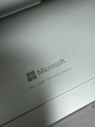 Microsoft Surface Pro 8 512GB