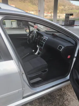 Peugeot 307 1.6hdi 110cv 7 plazas