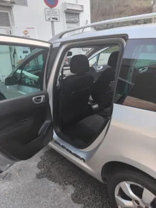 Peugeot 307 1.6hdi 110cv 7 plazas