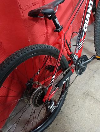 Bicicleta Giant Talon ALUXX 6000 Roja