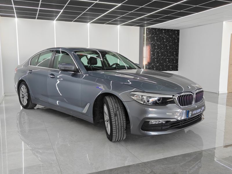 BMW Serie 5 2017, foto 9
