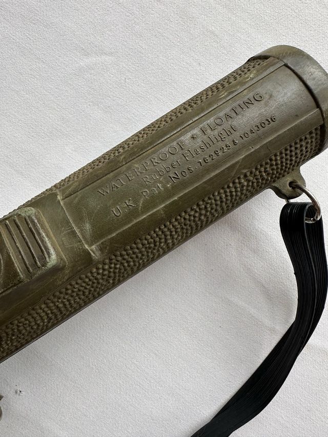 Linterna militar inglesa Waterproof ,