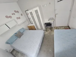 Alquilo desde mayo 2026 una Habitación matrimonial