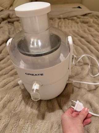 Licuadora CREATE blanca