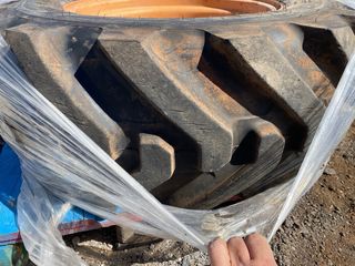 Ruedas para minis,excavadoras,toro y Manitou