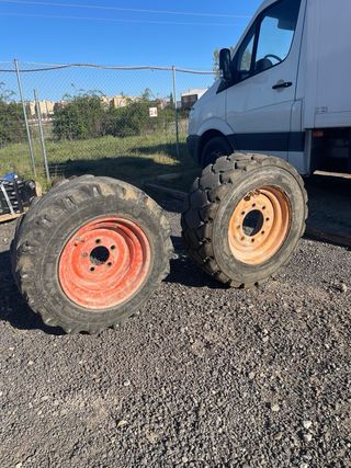 Ruedas para minis,excavadoras,toro y Manitou