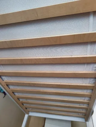 Cama alta infantil blanca