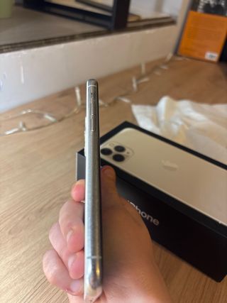 iPhone 11 Pro plateado 64GB