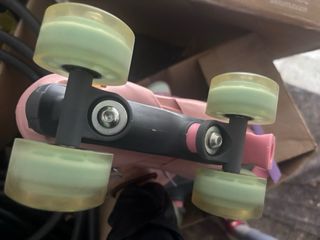 Patines 4 Ruedas Rosas y Morados