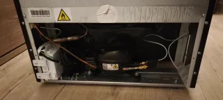 Congelador Inventum Negro