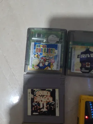 Consola Game Boy Color Amarilla + 9 Juegos