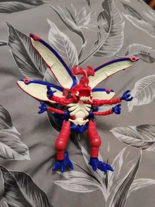 Figura Digimon articulada y transformable