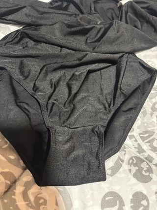 Body negro manga acampanada