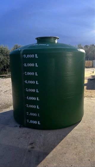 Depósitos profesionales de poliéster reforzado