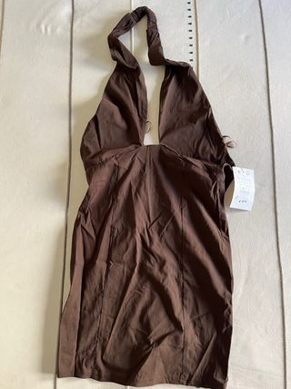 Vestido corto marrón de licra