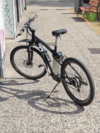 Bici Eléctrica Negra