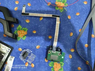 Televisor 85A6BGTUK por piezas.