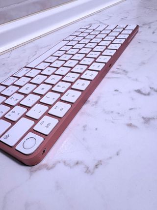 Tastiera Apple AZERTY Francese Arancione con Touch-Id