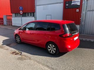 Opel Zafira Tourer 2015