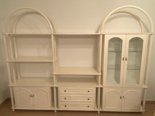 Mueble de salón clásico en perfecto estado